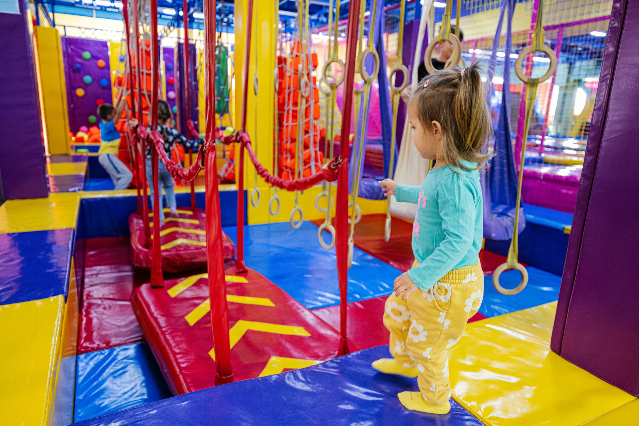 happy kids playing at indoor play center playgroun 2023 11 27 05 25 49 utc (1)